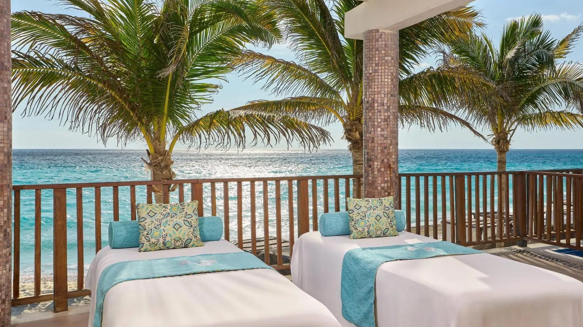 Seadust Cancun Family Resort 4*,