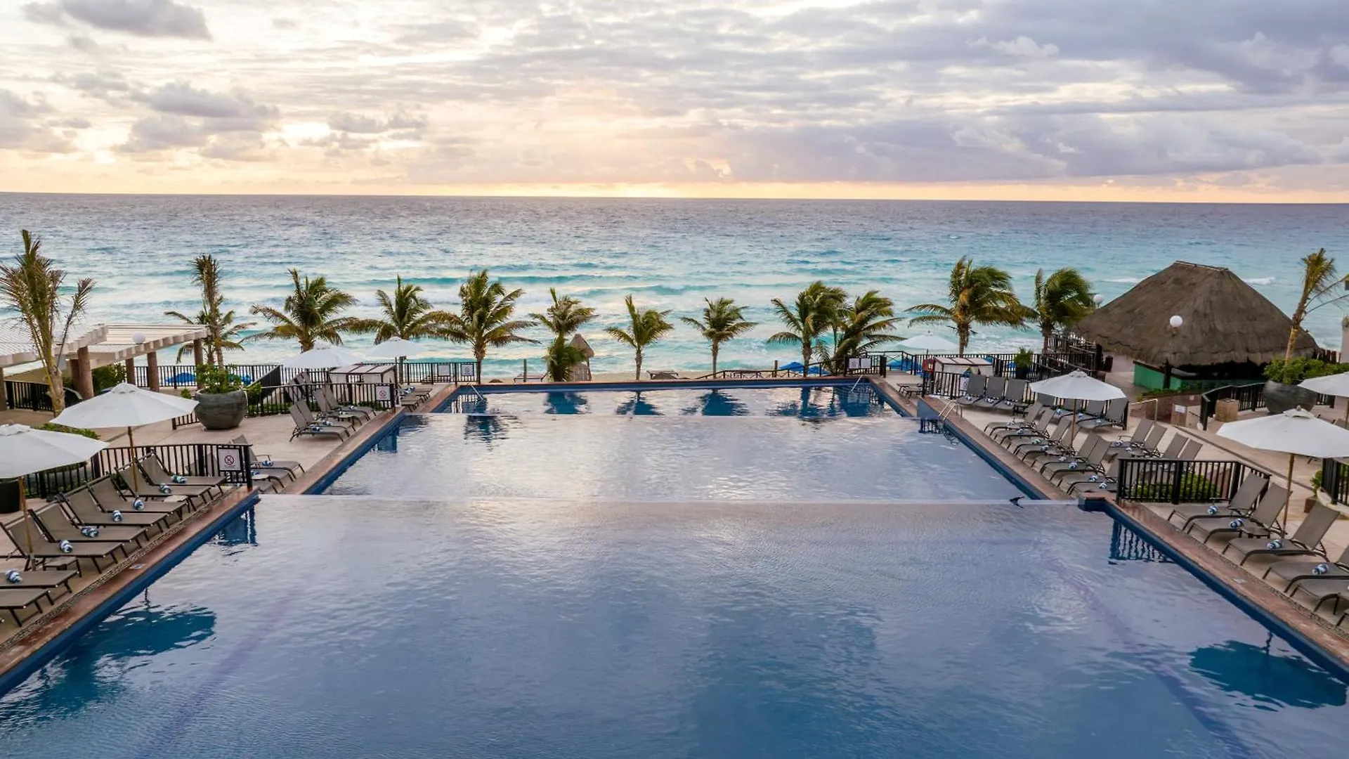 Seadust Cancun Family Resort 4*,  Мексика