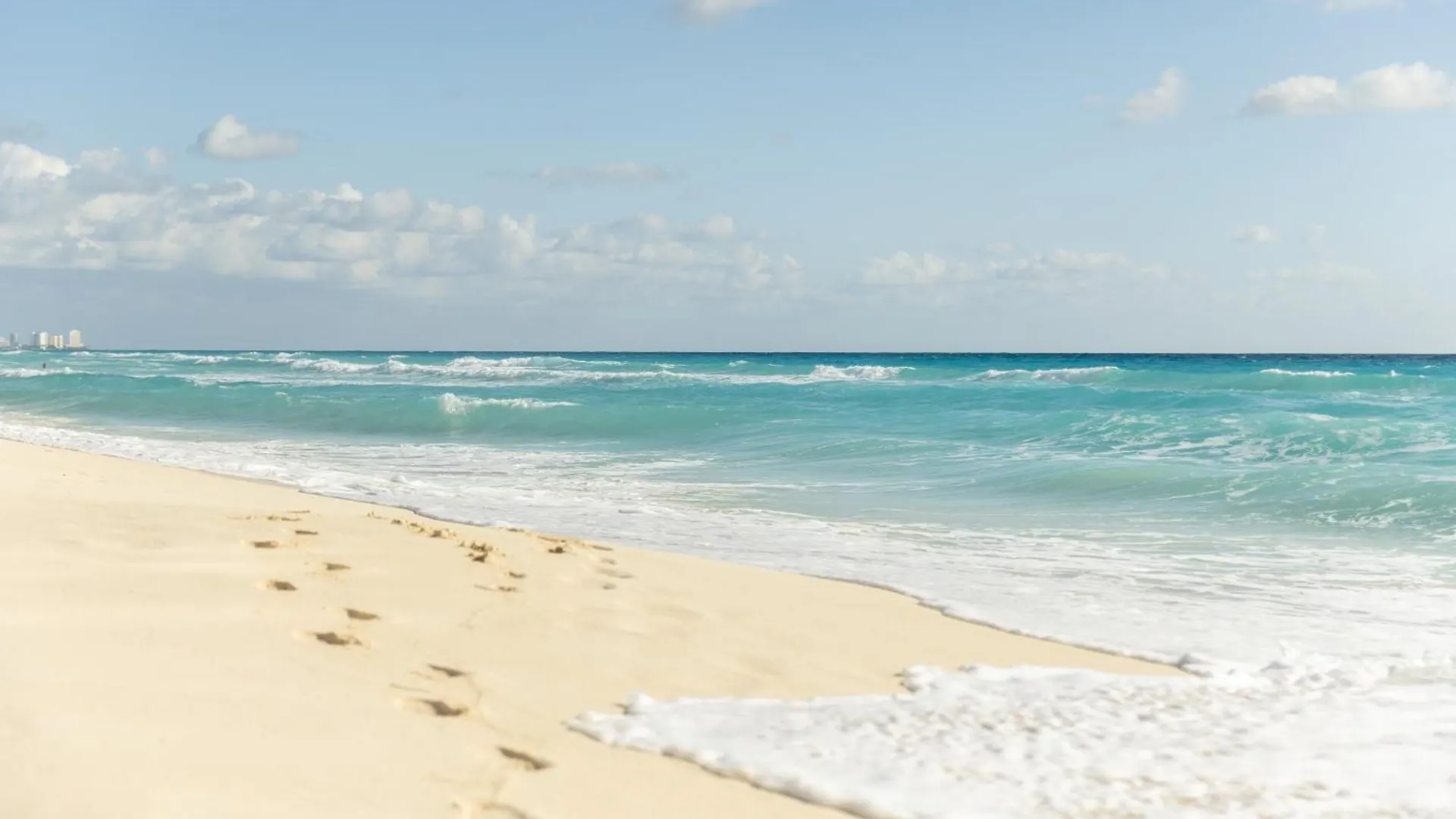 ****  Seadust Cancun Family Resort Mexico